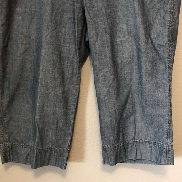Dockers mid-rise curvy capris Women's 12 lightweight denim jean 100% cotton EUC - Picture 3 of 11